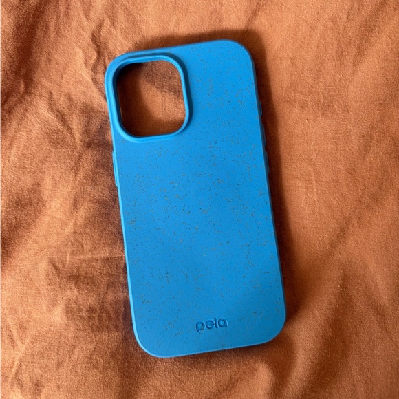 Electric Blue iPhone 17 Pela Case - Picture 1 of 3